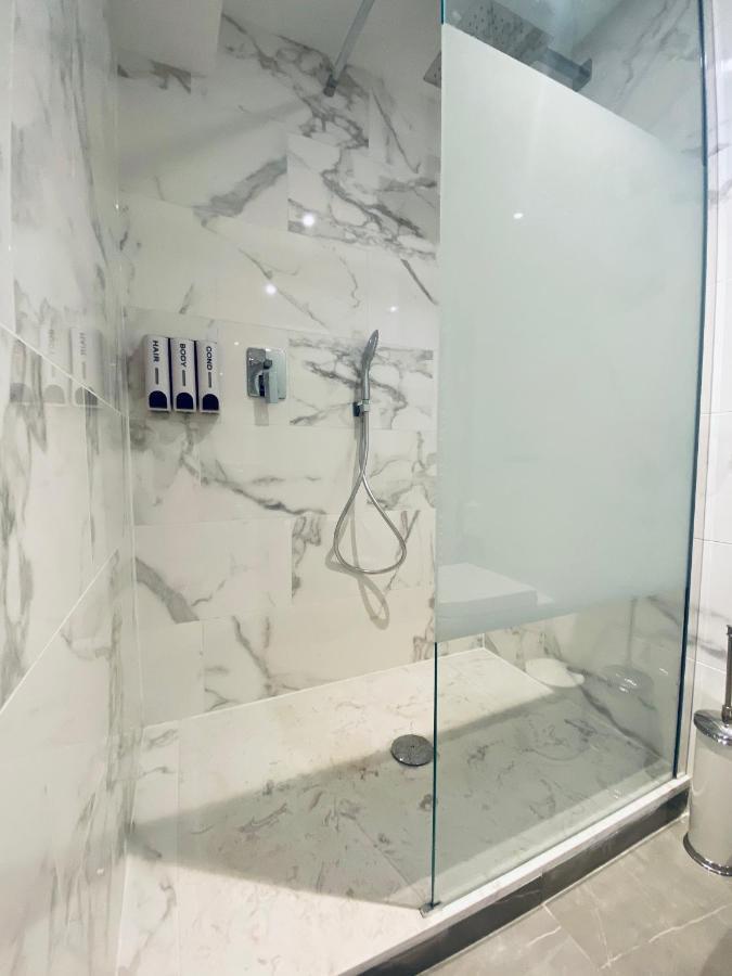 Amity. Exclusive Poolside Garden Apartment Sarlat-la-Caneda Εξωτερικό φωτογραφία