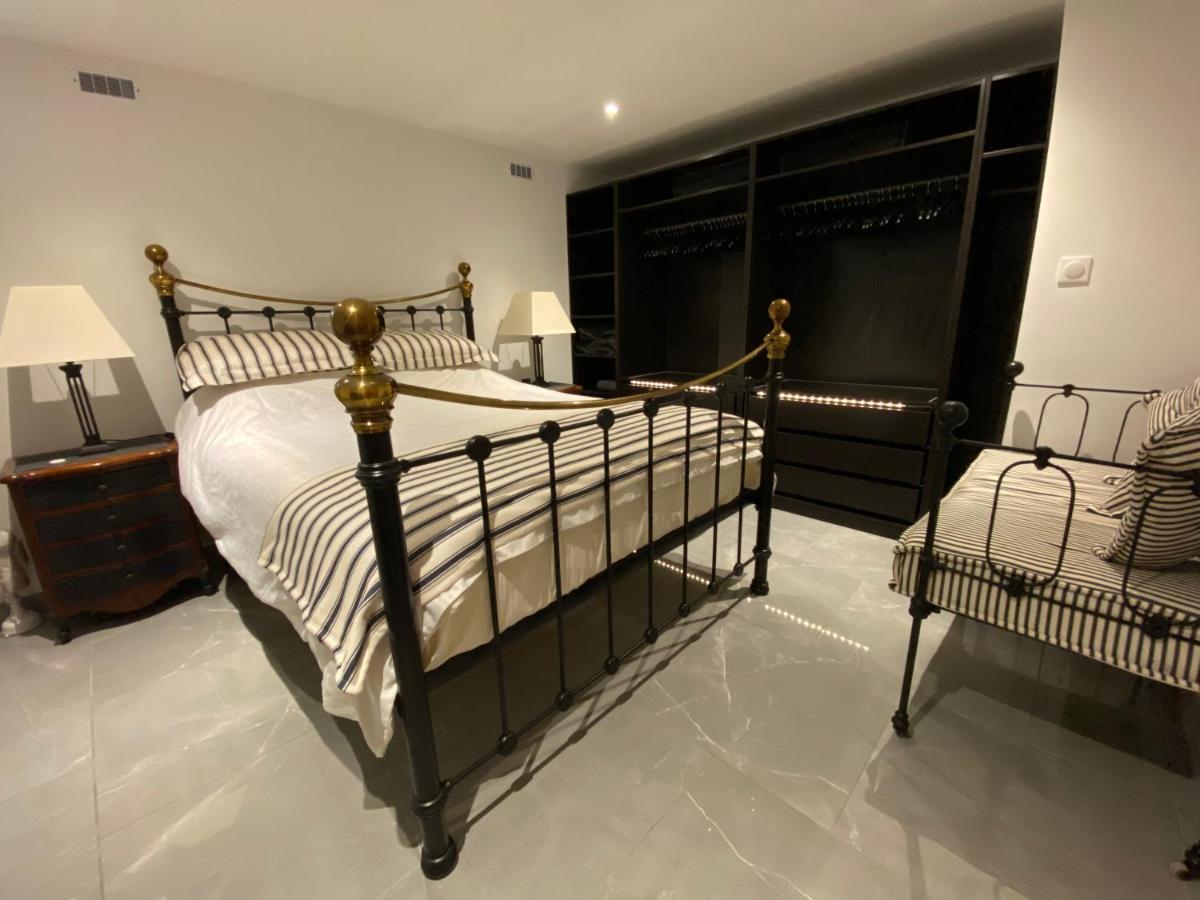 Amity. Exclusive Poolside Garden Apartment Sarlat-la-Caneda Εξωτερικό φωτογραφία